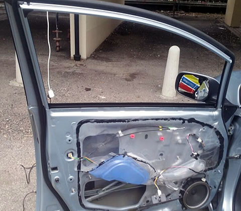 Auto Door Glass Replacement & Installation